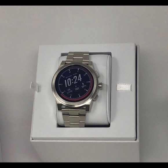 Michael Kors unisex Grayson Smartwatch - Picture 6 of 8